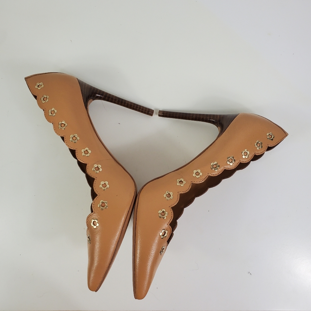 NINE WEST Jayla Nude + Gold Flower Facet Scalloped Pointed Toe Stiletto Heels 8 - Picture 6 of 11